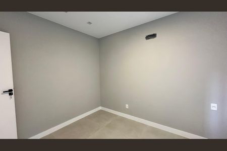 Casa à venda com 200m², 4 quartos e 2 vagasSuíte 1