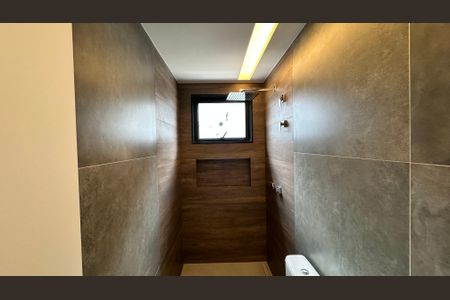 Casa à venda com 200m², 4 quartos e 2 vagasBanheiro da Suíte 2