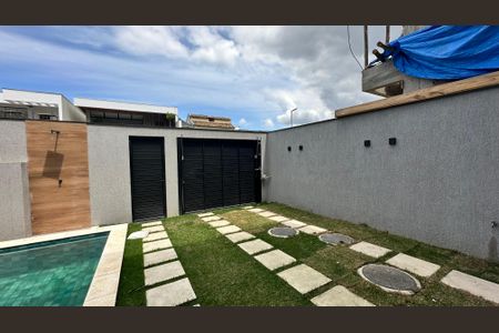 Casa à venda com 200m², 4 quartos e 2 vagasÁrea Externa