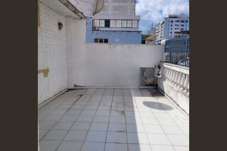 Casa à venda com 217m², 5 quartos e 2 vagas