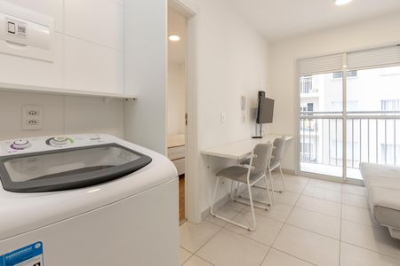 Área de Serviço de apartamento para alugar com 1 quarto, 27m² em Jardim Caravelas, São Paulo