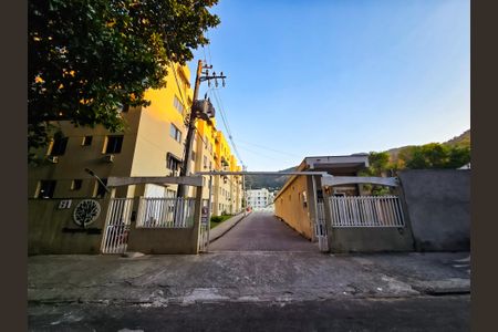 Apartamento à venda com 52m², 2 quartos e 2 vagas Apartamento à venda com 52m², 2 quartos e 2 vagasFachada