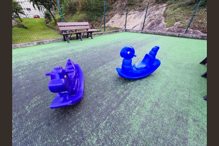 Apartamento à venda com 52m², 2 quartos e 2 vagas Apartamento à venda com 52m², 2 quartos e 2 vagasÁrea comum - Playground