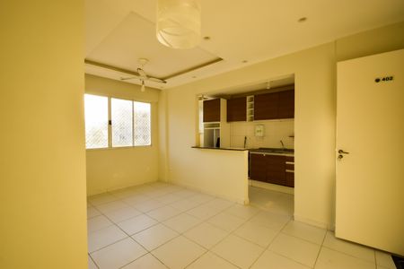 Apartamento à venda com 52m², 2 quartos e 2 vagas Apartamento à venda com 52m², 2 quartos e 2 vagasSala