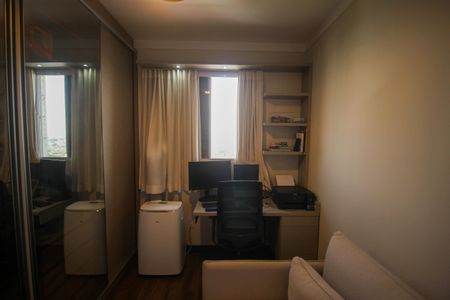 Apartamento para alugar com 72m², 1 quarto e 2 vagas Apartamento para alugar com 72m², 1 quarto e 2 vagasQuarto