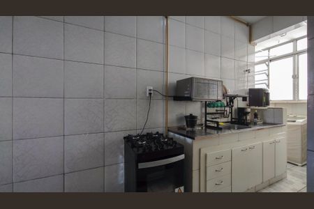 Apartamento à venda com 99m², 2 quartos e 1 vagaCozinha