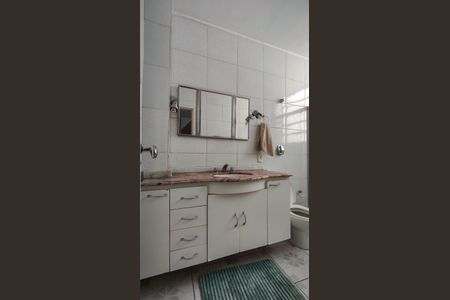 Apartamento à venda com 99m², 2 quartos e 1 vagaBanheiro Corredor