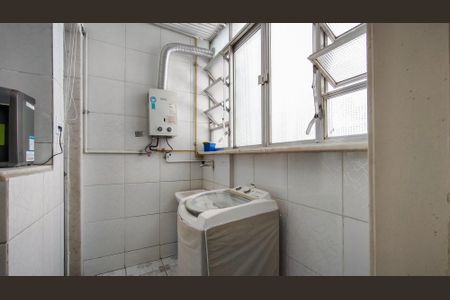 Apartamento à venda com 99m², 2 quartos e 1 vagaÁrea de Serviço