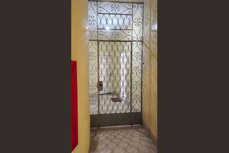 Apartamento à venda com 99m², 2 quartos e 1 vagaEntrada