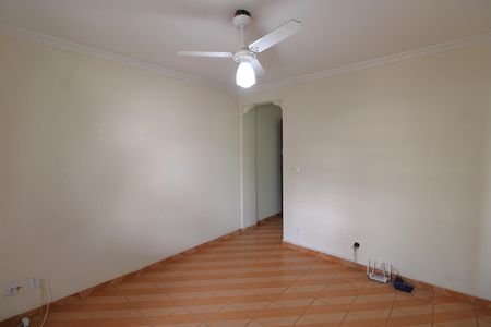 Apartamento à venda com 48m², 2 quartos e 1 vagaSala