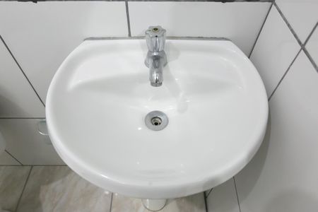 Casa para alugar com 100m², 1 quarto e sem vaga Casa para alugar com 100m², 1 quarto e sem vagaBanheiro Social