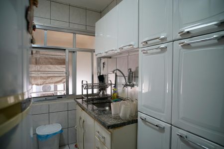 Casa à venda com 377m², 4 quartos e 3 vagas Casa à venda com 377m², 4 quartos e 3 vagasCozinha 2