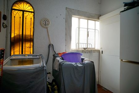 Casa à venda com 377m², 4 quartos e 3 vagas Casa à venda com 377m², 4 quartos e 3 vagasÁrea de Serviço