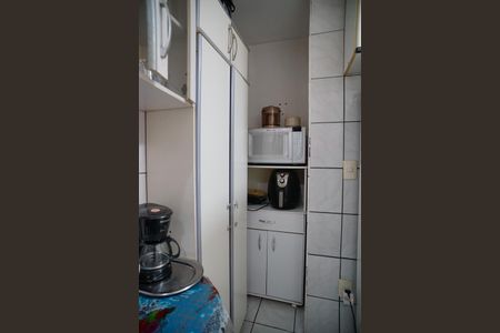 Casa à venda com 377m², 4 quartos e 3 vagas Casa à venda com 377m², 4 quartos e 3 vagasCozinha 2