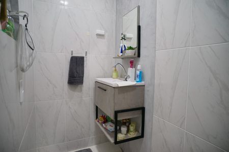Casa à venda com 377m², 4 quartos e 3 vagas Casa à venda com 377m², 4 quartos e 3 vagasBanheiro/Suite