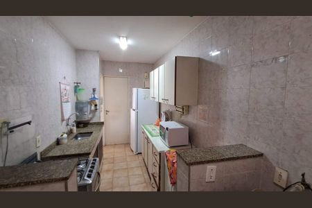 Apartamento à venda com 66m², 2 quartos e sem vaga