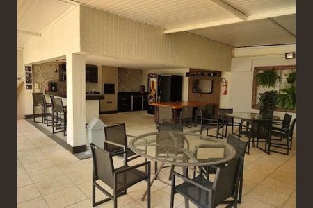 Apartamento à venda com 4 quartos, 130m² em Buritis, Belo Horizonte