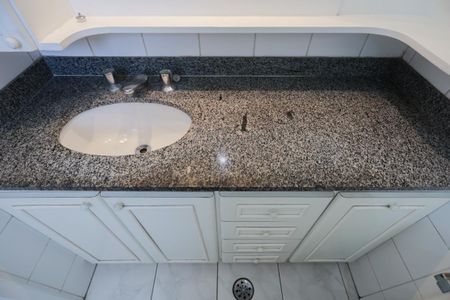 Banheiro da Suíte de apartamento para alugar com 2 quartos, 60m² em Santana, São Paulo