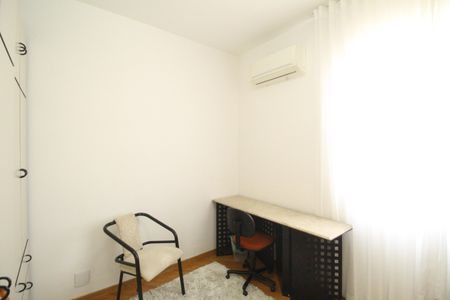 Apartamento à venda com 107m², 3 quartos e 1 vagaQuarto 1