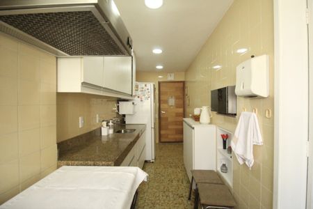 Apartamento à venda com 107m², 3 quartos e 1 vagaCozinha