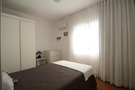 Apartamento à venda com 107m², 3 quartos e 1 vagaQuarto 2