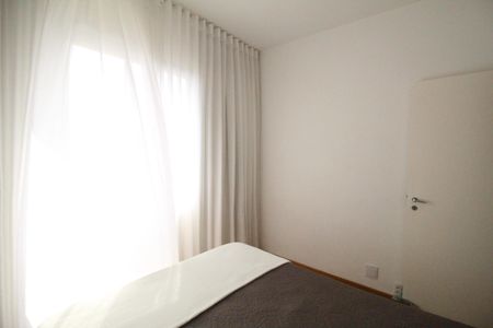 Apartamento à venda com 107m², 3 quartos e 1 vagaQuarto 2