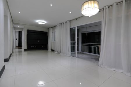 Apartamento para alugar com 127m², 3 quartos e 2 vagasSala