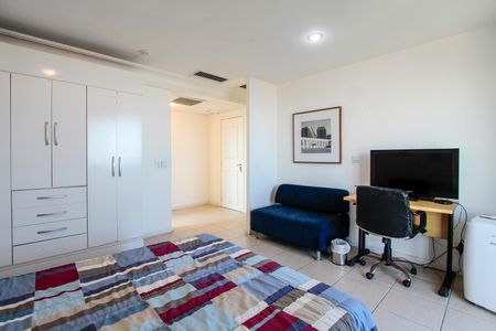 Apartamento à venda com 67m², 2 quartos e 1 vagaStudio