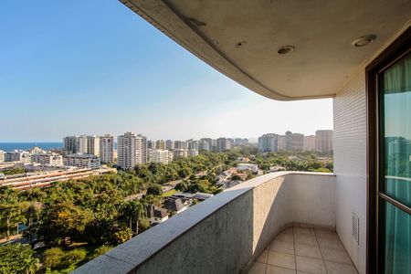 Apartamento à venda com 67m², 2 quartos e 1 vagaVaranda