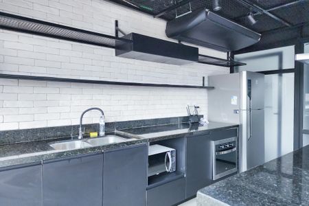 Studio para alugar com 30m², 1 quarto e sem vagaÁrea comum - Salão de festas