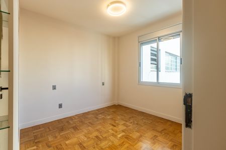 Apartamento à venda com 94m², 3 quartos e 2 vagas Apartamento à venda com 94m², 3 quartos e 2 vagasSuíte 1