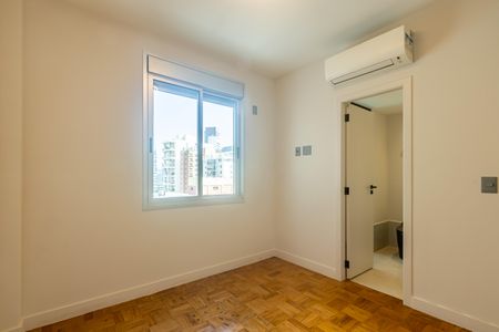 Apartamento à venda com 94m², 3 quartos e 2 vagas Apartamento à venda com 94m², 3 quartos e 2 vagasSuíte 1