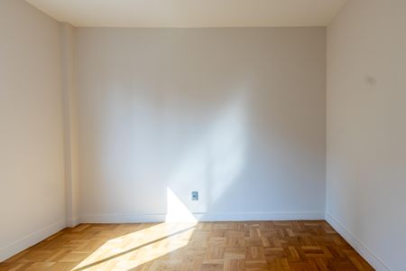 Apartamento à venda com 94m², 3 quartos e 2 vagas Apartamento à venda com 94m², 3 quartos e 2 vagasQuarto