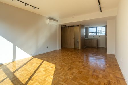 Apartamento à venda com 94m², 3 quartos e 2 vagas Apartamento à venda com 94m², 3 quartos e 2 vagasSala