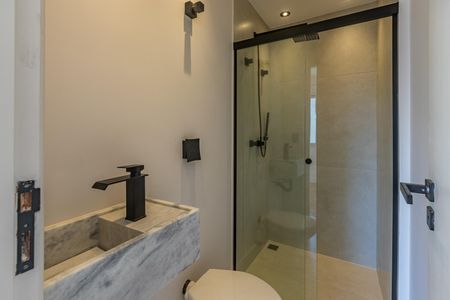 Apartamento à venda com 94m², 3 quartos e 2 vagas Apartamento à venda com 94m², 3 quartos e 2 vagasBanheiro da Suíte 2