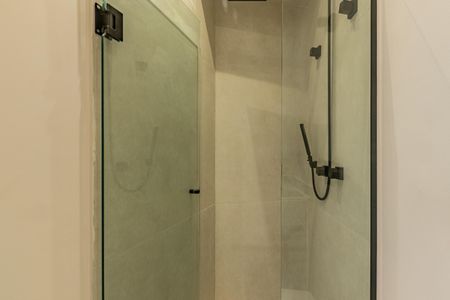 Apartamento à venda com 94m², 3 quartos e 2 vagas Apartamento à venda com 94m², 3 quartos e 2 vagasBanheiro Corredor