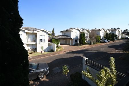 Casa de condomínio à venda com 200m², 3 quartos e 4 vagas Suíte 1 - Vista