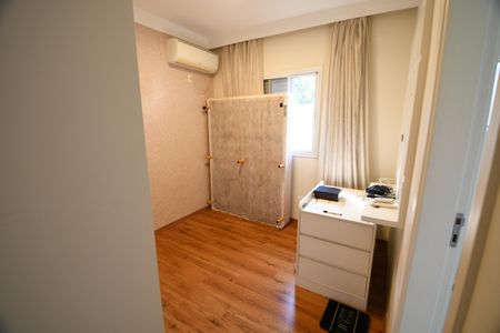 Casa de condomínio à venda com 200m², 3 quartos e 4 vagas Suíte 2