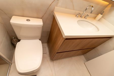 Apartamento à venda com 105m², 2 quartos e 2 vagasBanheiro da Suíte 2