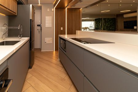 Apartamento à venda com 105m², 2 quartos e 2 vagasCozinha