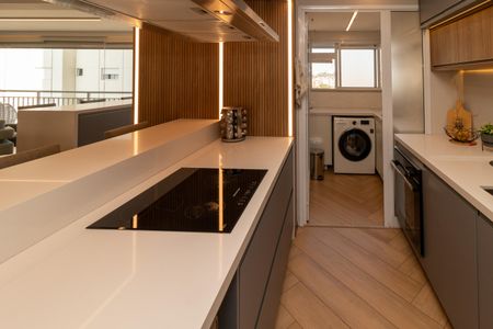 Apartamento à venda com 105m², 2 quartos e 2 vagasCozinha