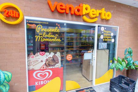 Apartamento à venda com 105m², 2 quartos e 2 vagasÁrea comum - Mini Mercado