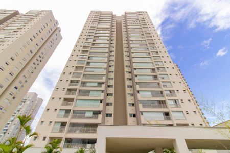 Apartamento à venda com 105m², 2 quartos e 2 vagasFachada
