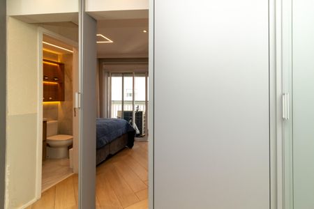 Apartamento à venda com 105m², 2 quartos e 2 vagasCloset da Suite 2