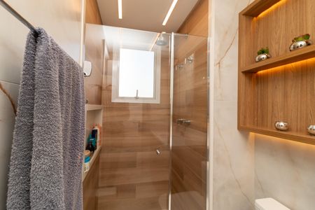 Apartamento à venda com 105m², 2 quartos e 2 vagasBanheiro da Suíte 2