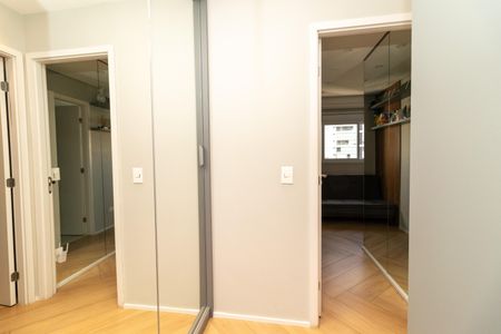 Apartamento à venda com 105m², 2 quartos e 2 vagasCloset da Suite 1