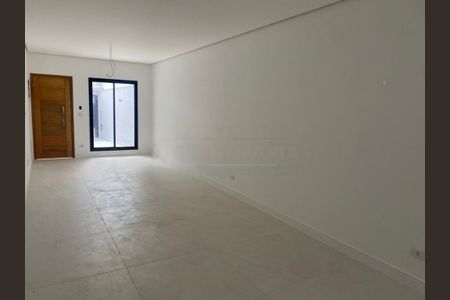 Casa à venda com 120m², 3 quartos e 2 vagas