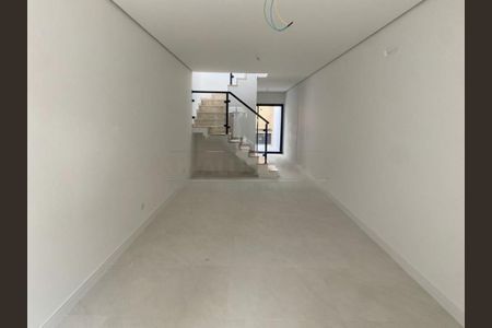 Casa à venda com 120m², 3 quartos e 2 vagas