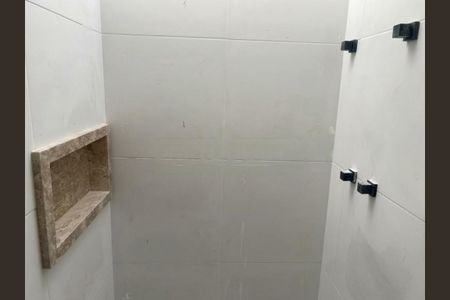 Casa à venda com 120m², 3 quartos e 2 vagas