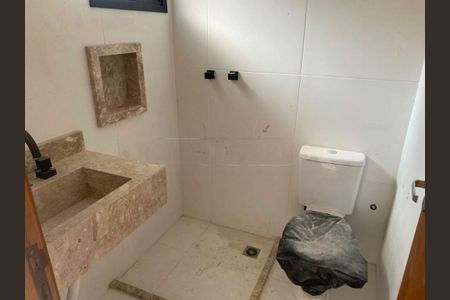 Casa à venda com 120m², 3 quartos e 2 vagas